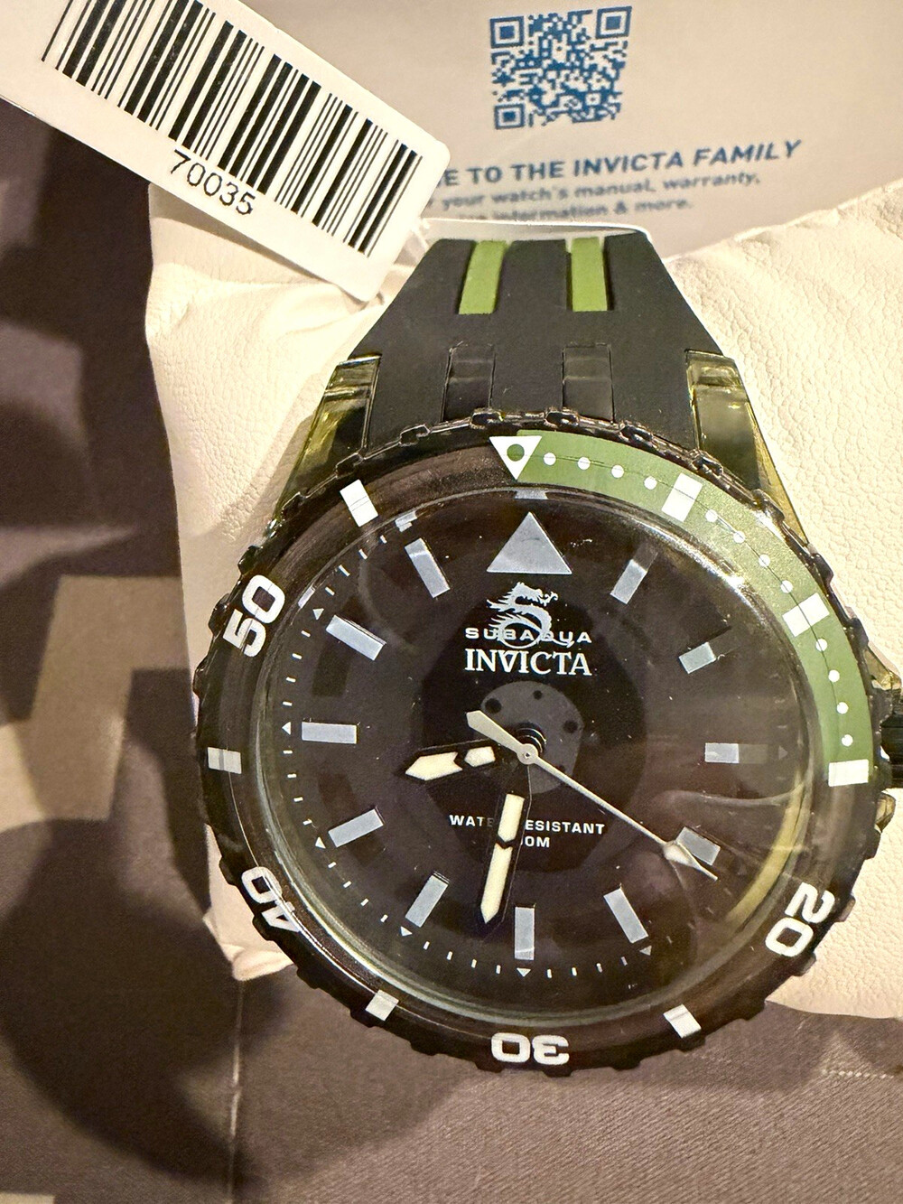 Invicta Subaqua Men's 44-47.9mm Quartz Black Dial Black/Green 100m Watch
